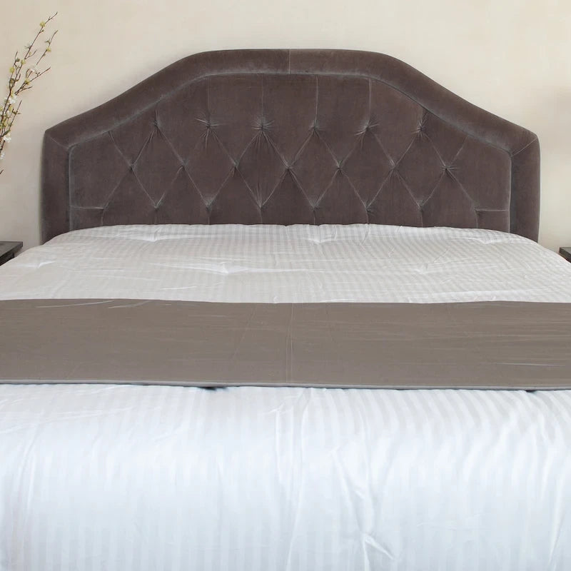 Verstellbares, getuftetes Kopfteil für Full-/Queen-Bett