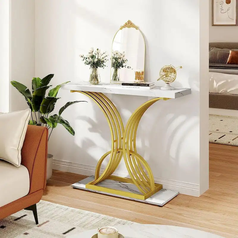 Table console moderne dorée avec plateau marbré pour entrée ou couloir
