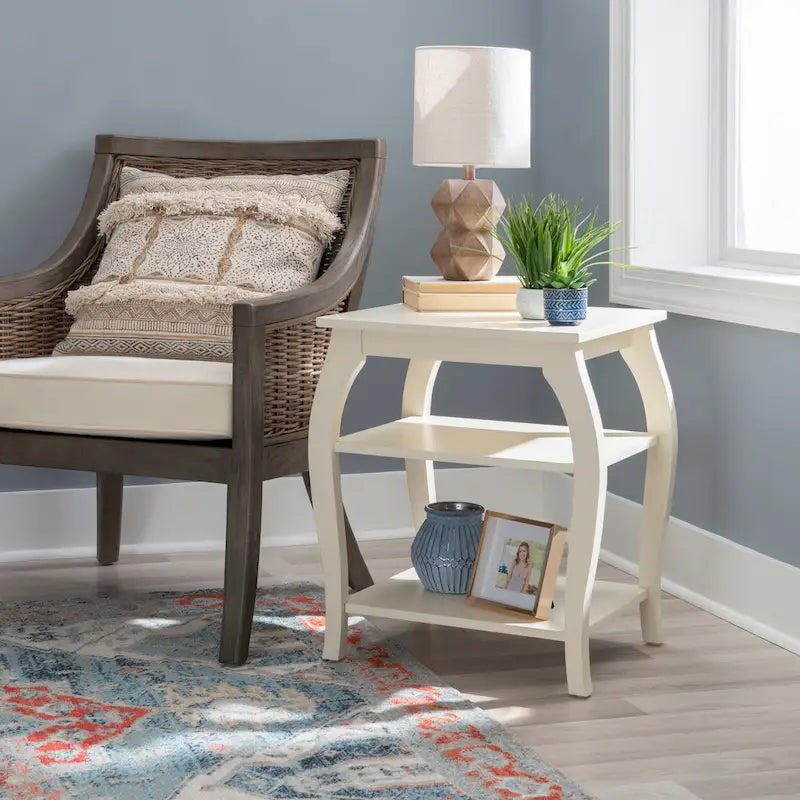 Table d’appoint de style campagne en bois avec 2 étagères