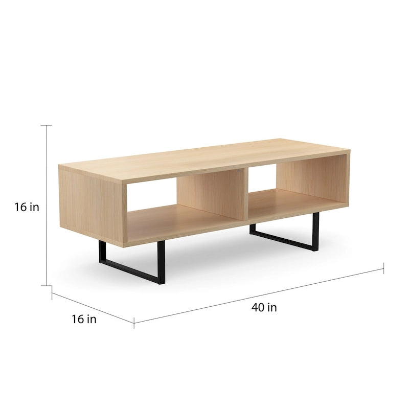 Couchtisch im Industriestil