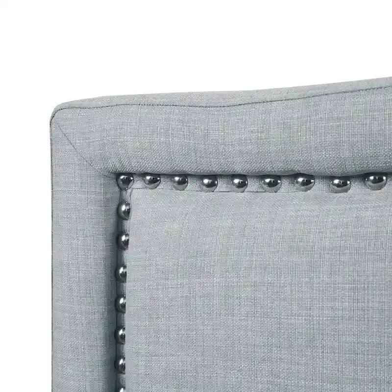 Beiges Stoffkopfteil in Queen-Size, gepolstertes Kopfteil mit geschwungener Form und Nagelkopfverzierung