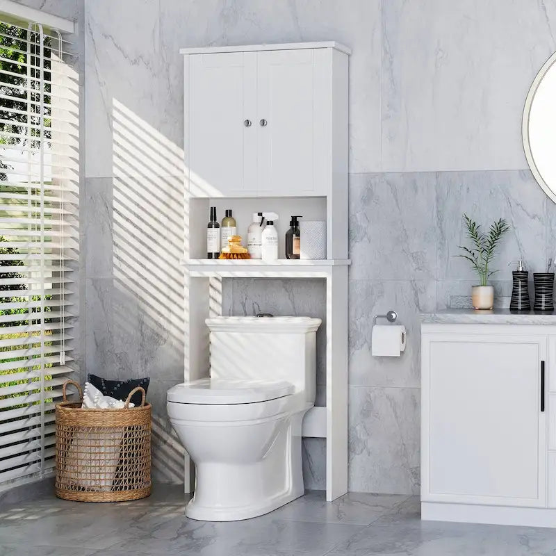 Aufbewahrungsschrank über der Toilette