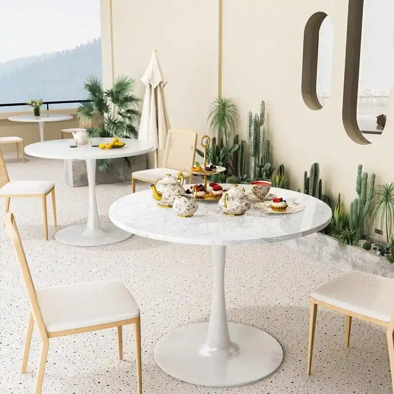 Table ronde moderne du milieu du siècle pour la cuisine ou la salle à manger, avec plateau en MDF de qualité supérieure et piètement central en acier